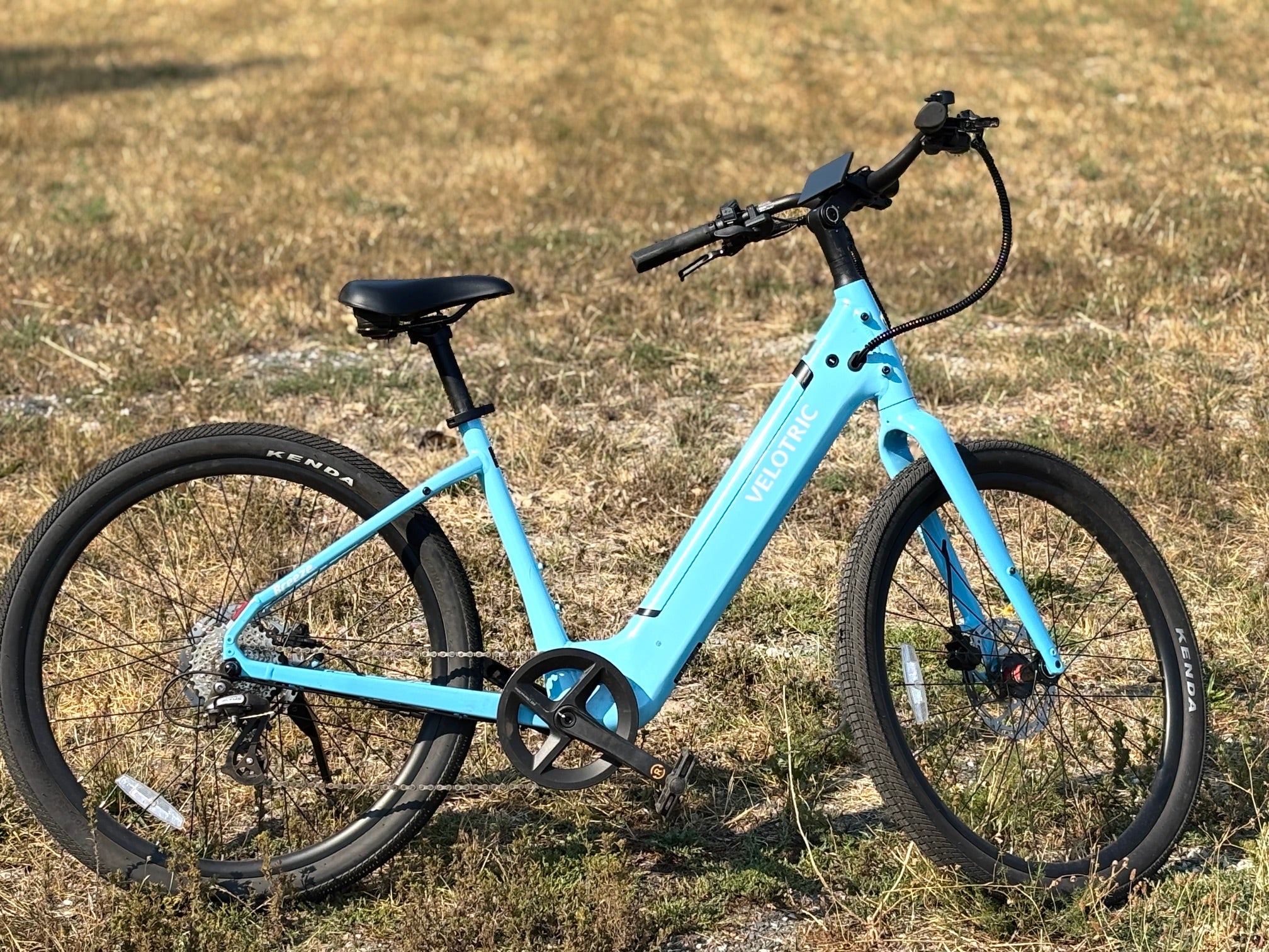 Fleet/Demo Sale - Breeze (Size Large/Color Blue Mist)